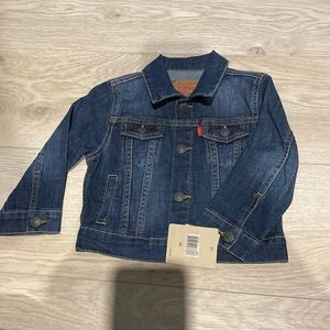 Levis jean jacket